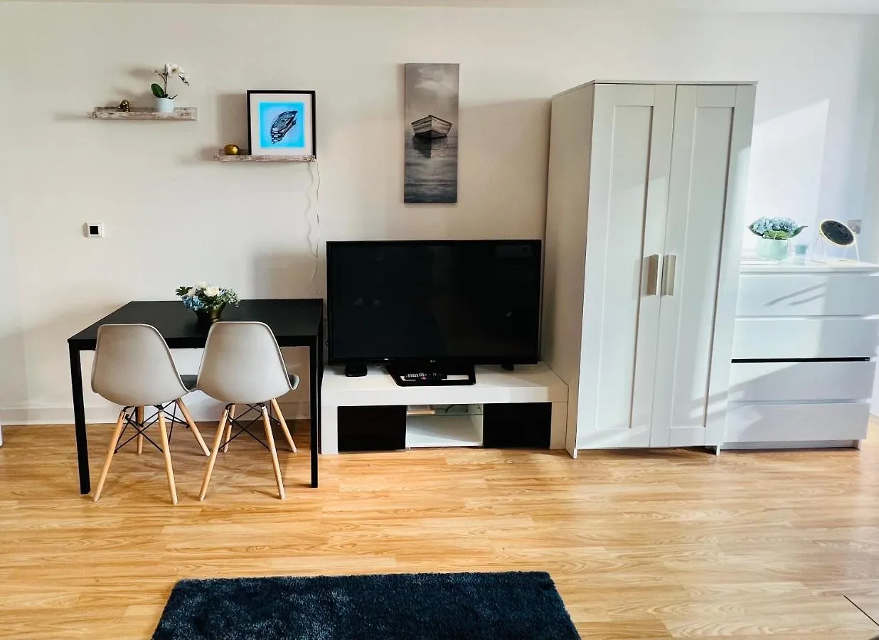 Modern Canary Studio- Wifi Londýn